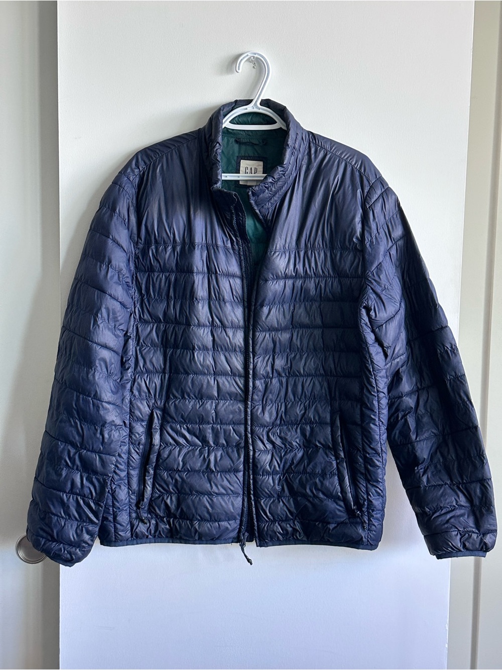 GAP Men's Navy Lightweight Quilted Puffer Jacket